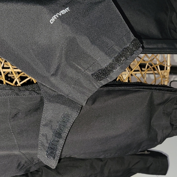 The North Face dryvent double zipper rain jacket womens size M - Picture 6 of 15